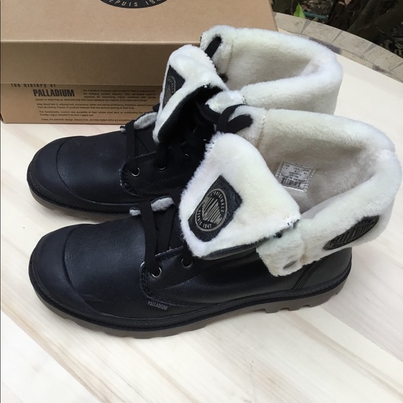 palladium wool lined boots